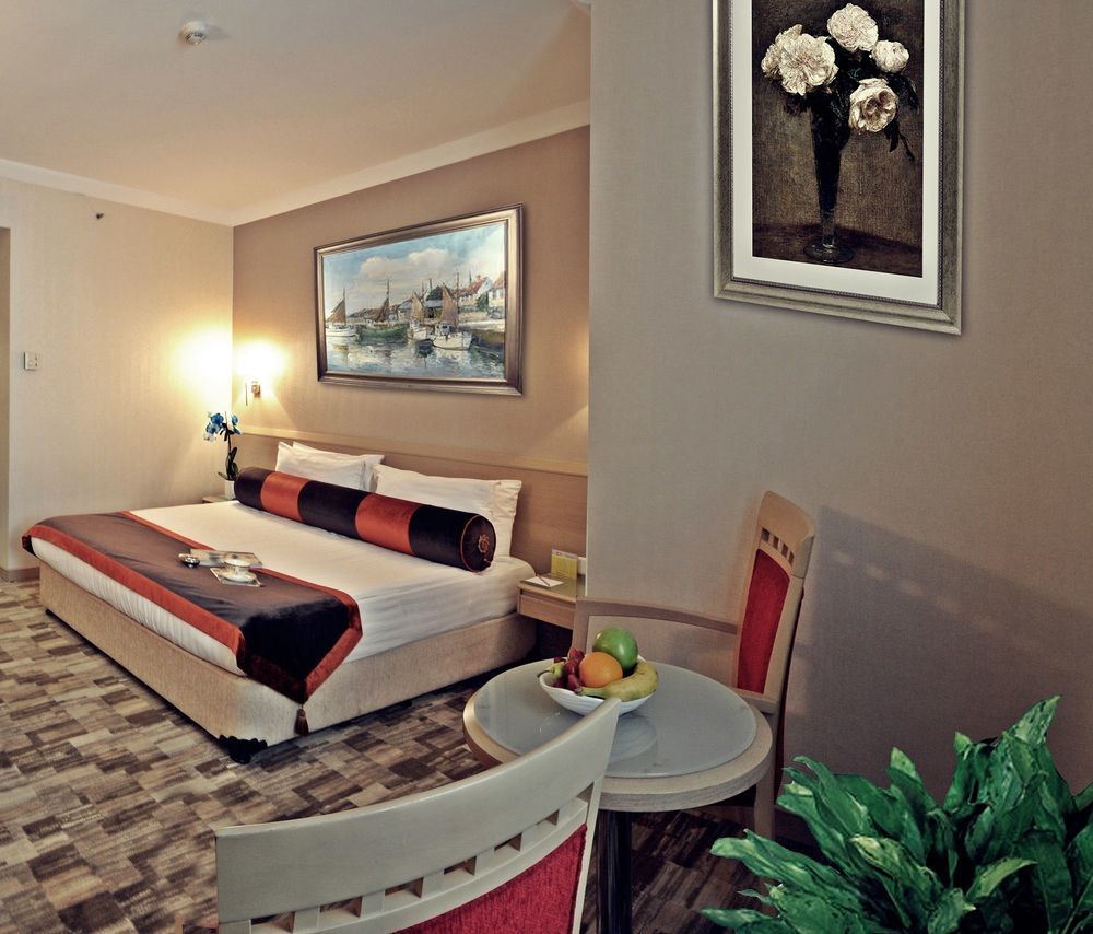 Sv Business Hotel Taksim Istambul Exterior foto