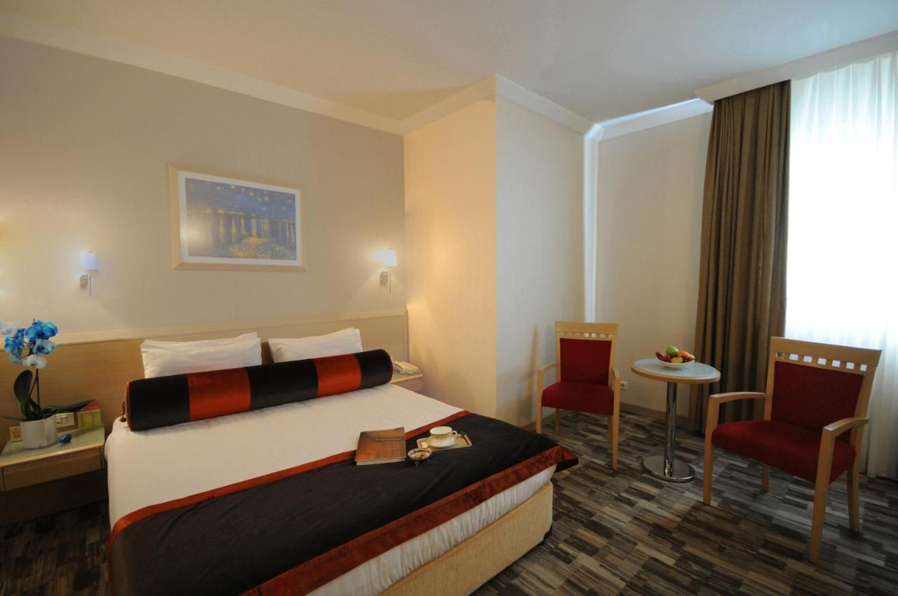 Sv Business Hotel Taksim Istambul Exterior foto